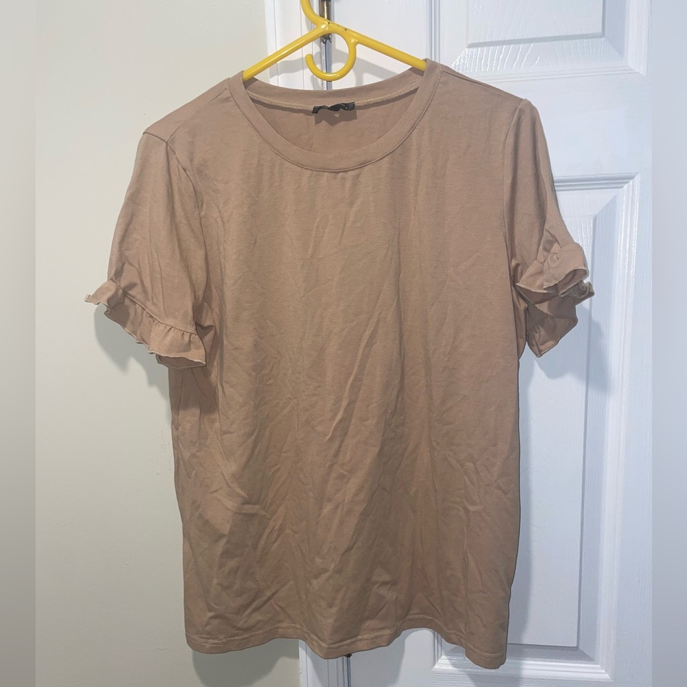 Pretty Garden Ruffle Sleeve Shirt